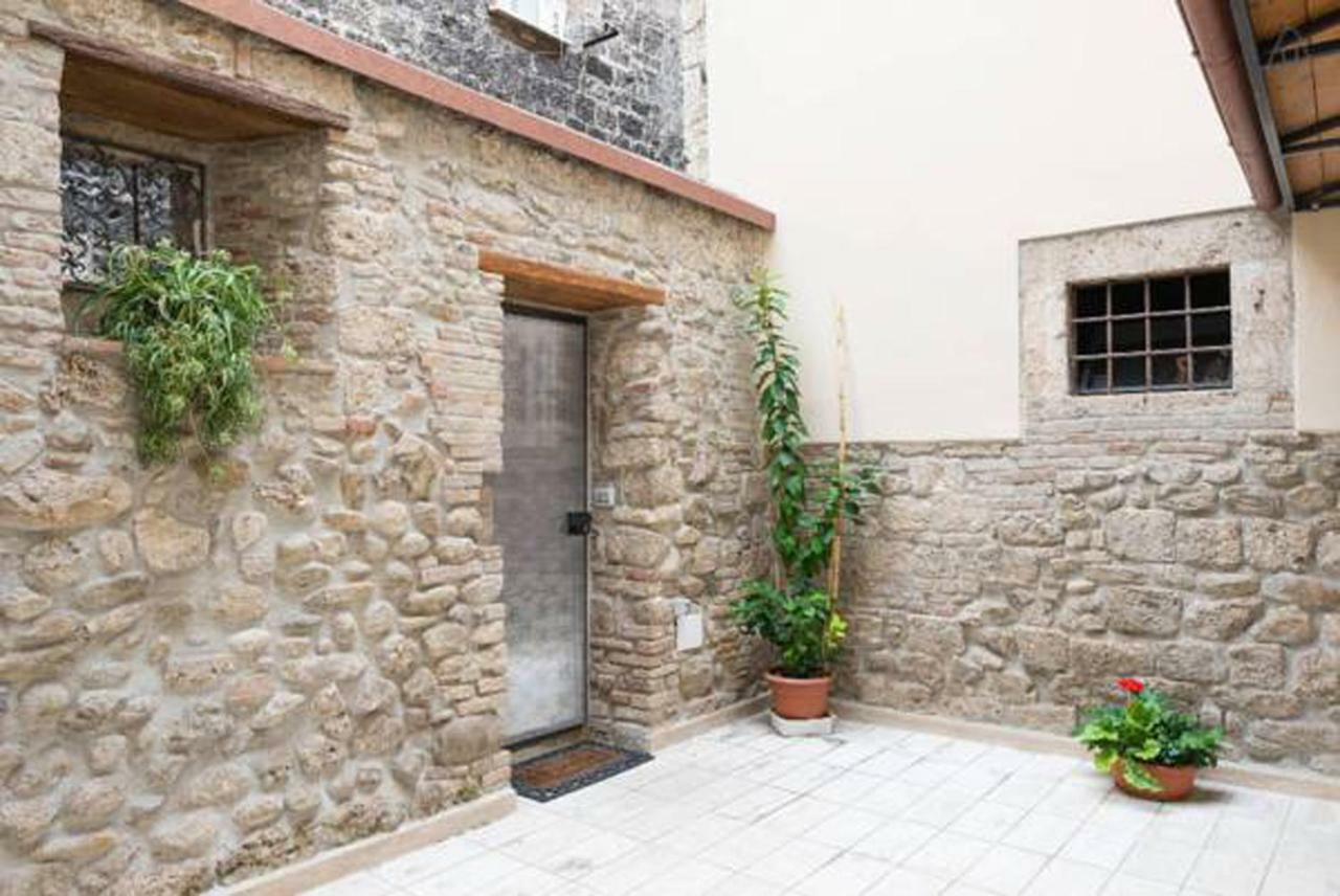 Maisonrua' Bed & Breakfast Ascoli Piceno Dış mekan fotoğraf